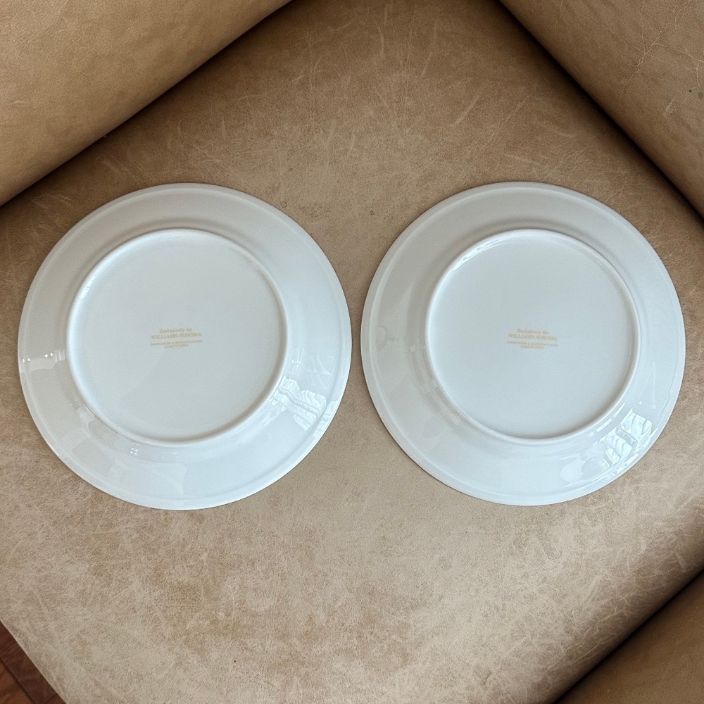 Williams-Sonoma Gold Christmas Tree Salad/Dessert Plates Set of 2 Discontinued - Picture 7 of 9